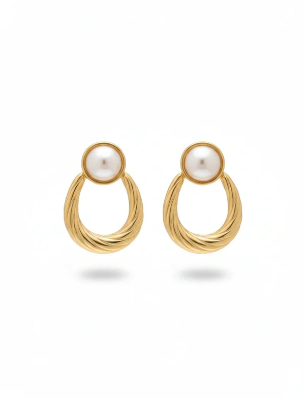 Aura Pearl Earrings